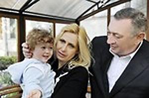 У 62-летнего мэра одессы эдуарда гурвица родился четвертый ребенок