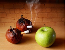 яблоки с сигаретами