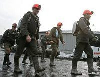 В Донецкой области началась операция по спасению застрявших в шахте горняков