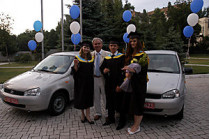 Лучшие выпускники вузов донецкой области получили приглашения на престижную работу и даже&#133; Машины