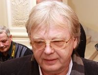 Юрий Антонов