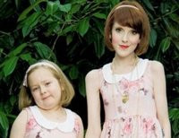 Англичанка из-за анорексии весит меньше своей 7-летней дочери