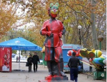 оскверненный памятник Ленину