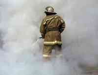 пожар спасатель в дыму