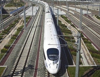 Китайский поезд разогнался до рекордной скорости&nbsp;— 500 километров в час