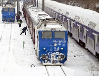 поезда застряли в снегу