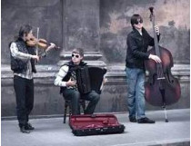 уличные музыканты во Львове