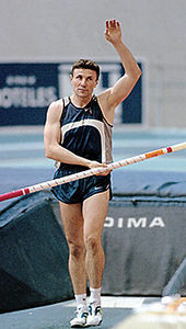 31 июля 1994 года в итальянском сестриере сергей бубка установил новый мировой рекорд в прыжках с шестом&nbsp;— 6 метров 14 сантиметров
