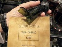 разбили бутылку коньяка