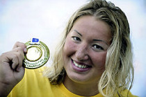 Украинка ольга береснева выиграла «золото» чемпионата европы по марафонскому плаванию