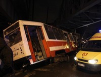 Санкт-Петербург трамвай сошел с рельсов