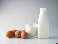 В Украине увеличился выпуск молока и яиц, но сократилось производство мяса 