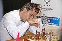 Выдающийся украинский гроссмейстер василий иванчук: «как борюсь с кризисом? Ложусь на диван и смотрю в потолок»