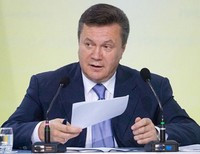 Янукович призвал не бояться того, что подписывает украинская власть