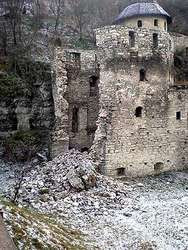 В каменец-подольском обрушилась одна из стен знаменитой крепости xvi века