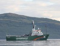 судно Greenpeace