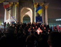 «Евромайдан» выстоял ночь (фото)