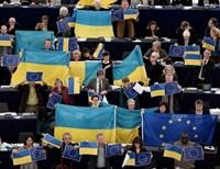 Европарламент выступил за разработку мер по защите Украины от давления России