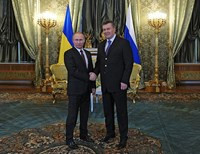 Путин принял в Кремле Януковича