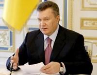 Янукович подписал закон об амнистии евромайдановцев