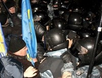 В больницах находятся четверо пострадавших в пятничных столкновениях в Киеве