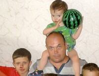 Руслан Волощук многодетный отец