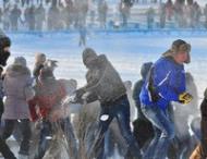 Свыше тысячи человек приняли участие в&nbsp;&laquo;снежной битве&raquo; в&nbsp;Одессе (фото)