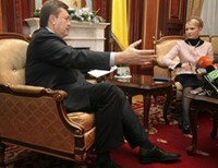 Тимошенко предложила Януковичу дебаты