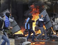 В беспорядках в Киеве погибли девять человек