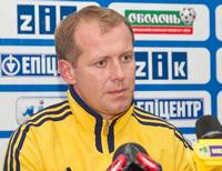 Мирона Маркевича, подавшего в отставку с поста главного тренера «Металлиста», сменил 40-летний Игорь Рахаев 