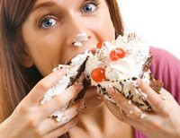 Женщины, увлекающиеся сладостями, рискуют не только прибавить в весе, но и быстрее… постареть 