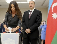 Ильхам Алиев с супругой