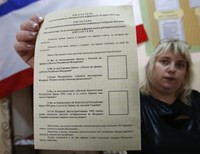 В Крыму журналистам не дают снимать незаконный референдум