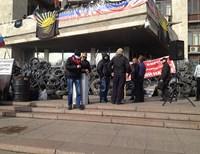 Донецкие «регионалы» требуют от сепаратистов освободить здание ОГА