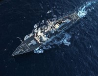 Пентагон сообщил о провокации российского самолета против эсминца в Черном море