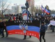 Донецкие сепаратисты уговорами и&nbsp;угрозами заставляют местные власти готовиться к&nbsp;референдуму