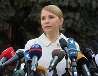 Тимошенко поздравила Порошенко с победой на выборах
