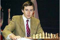 Отец самого перспективного украинского шахматиста сергея карякина александр: «оставаясь в украине, сын не сможет стать чемпионом мира»