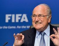 Президент ФИФА Блаттер: «Крымские клубы должны играть в украинских лигах»