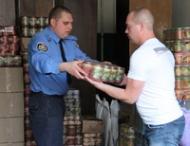Житомирские правоохранители отправили участникам АТО на Луганщине 10 тонн продуктов (фото)