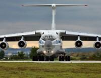 Террористы сбили украинский самолет с десантниками на борту