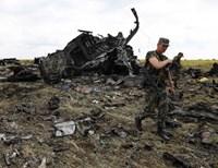 ДТЭК окажет помощь семьям горняков, погибших в сбитом под Луганском самолете