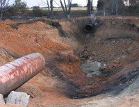 ГосЧС обнаружила признаки воздействия взрывчатых веществ на поврежденном участке газопровода