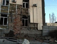 Ночью террористы из танка обстреляли воинскую часть в Артемовске (фото)