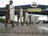 Украина перекрыла границу с Россией — Турчинов