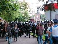 В Харькове между милицией и активистами произошла потасовка. Есть пострадавшие (фото)