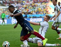 ЧМ-2014: Германия, обыграв Францию, стала первым полуфиналистом турнира (видео)