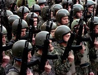 Россия перебросила к границе с Украиной еще два батальона своих войск
