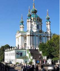 Кабинет министров разрешил проводить в киевской андреевской церкви ежедневные богослужения