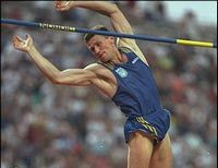 Ровно 20 лет назад в Италии Сергей Бубка совершил рекордный прыжок на высоту 6 метров 14 сантиметров 